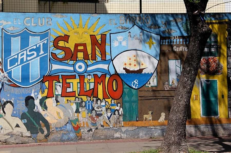 Small-Group Walking Tour San Telmo Neighborhood - Why San Telmo makes a good walking tour