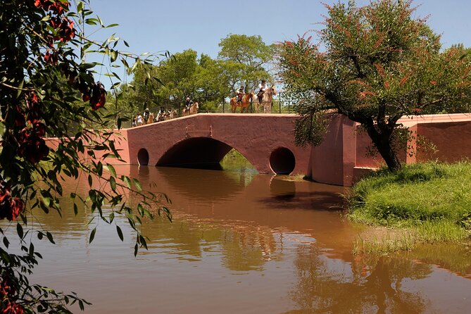 Tailor-made Day Tour to San Antonio de Areco & Estancia El Ombu - Museo Draghi and Argentina’s silverwork