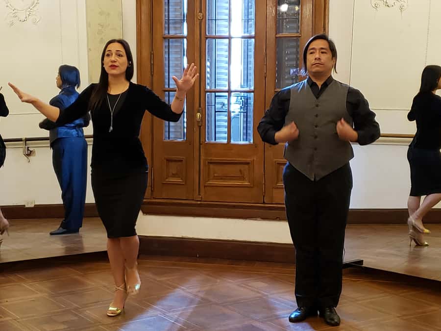 Tango Lesson in Buenos Aires with professional dancers - Entering an Old Buenos Aires Tango School