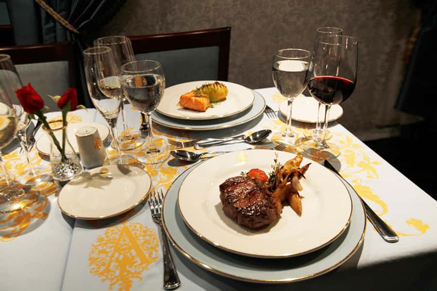 Tango Show at Café de los Angelitos - What the $80 price means