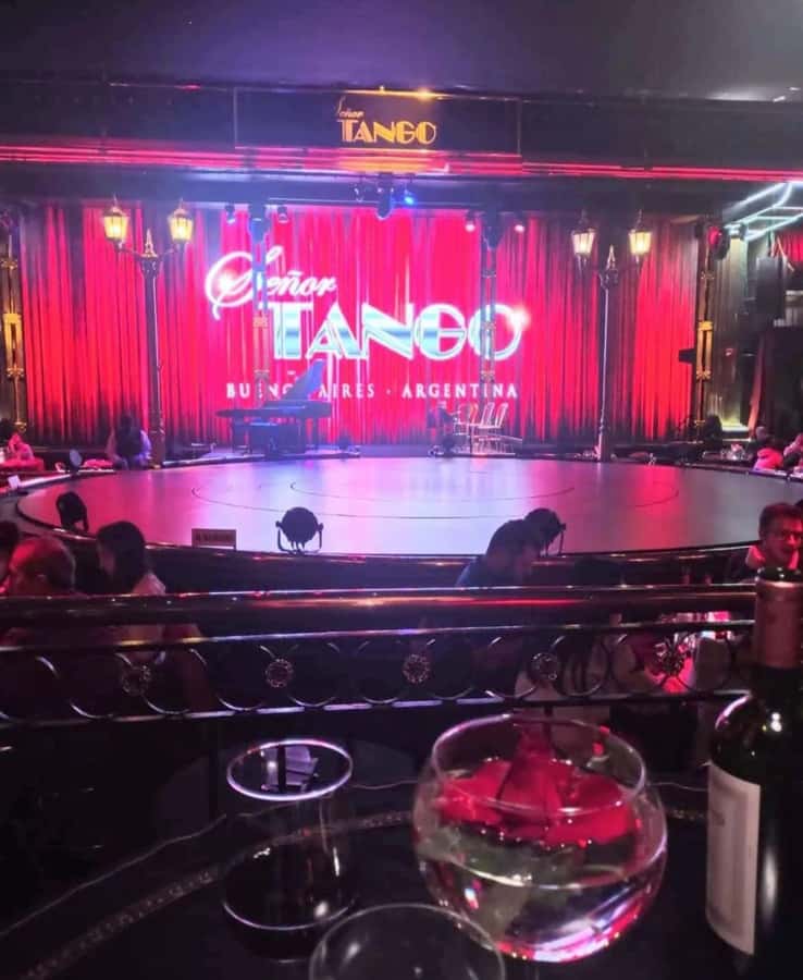 Tango Show at Señor Tango - Choosing dinner or show only