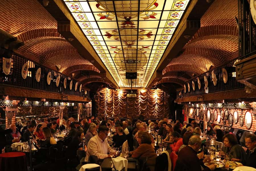 Tango show in La Ventana with optional Dinner - La Ventana in San Telmo: More Than a Tango Set