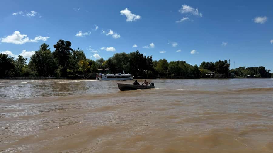Unique Tigre and Delta Private Day Cruise Navegation - Entering the Delta by motorboat