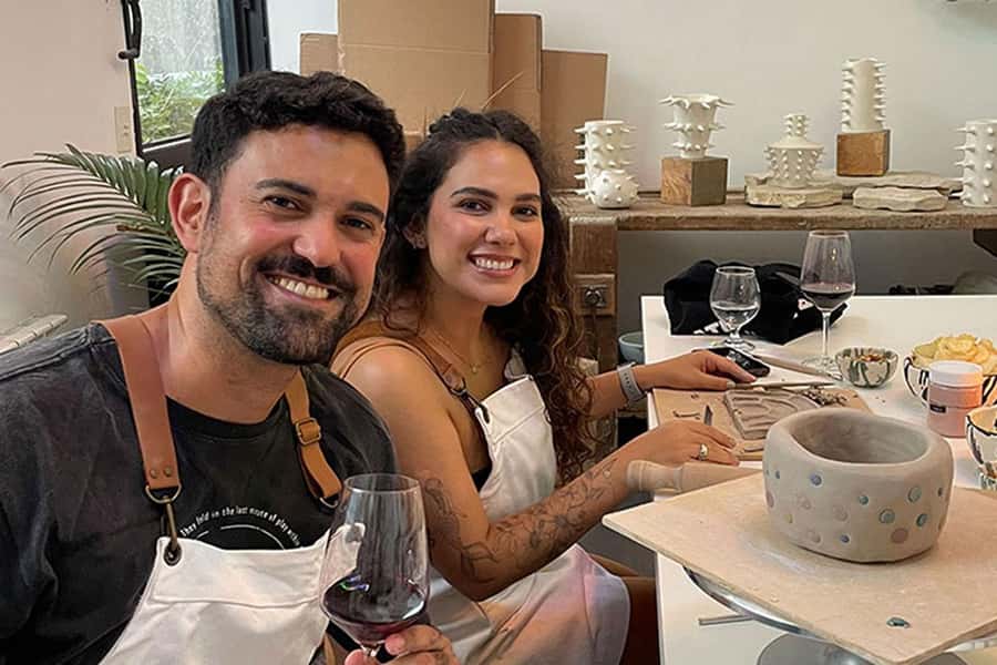 Wine & Pottery Class For Beginners in Buenos Aires Argentina - Learning to hand-build without a pottery wheel
